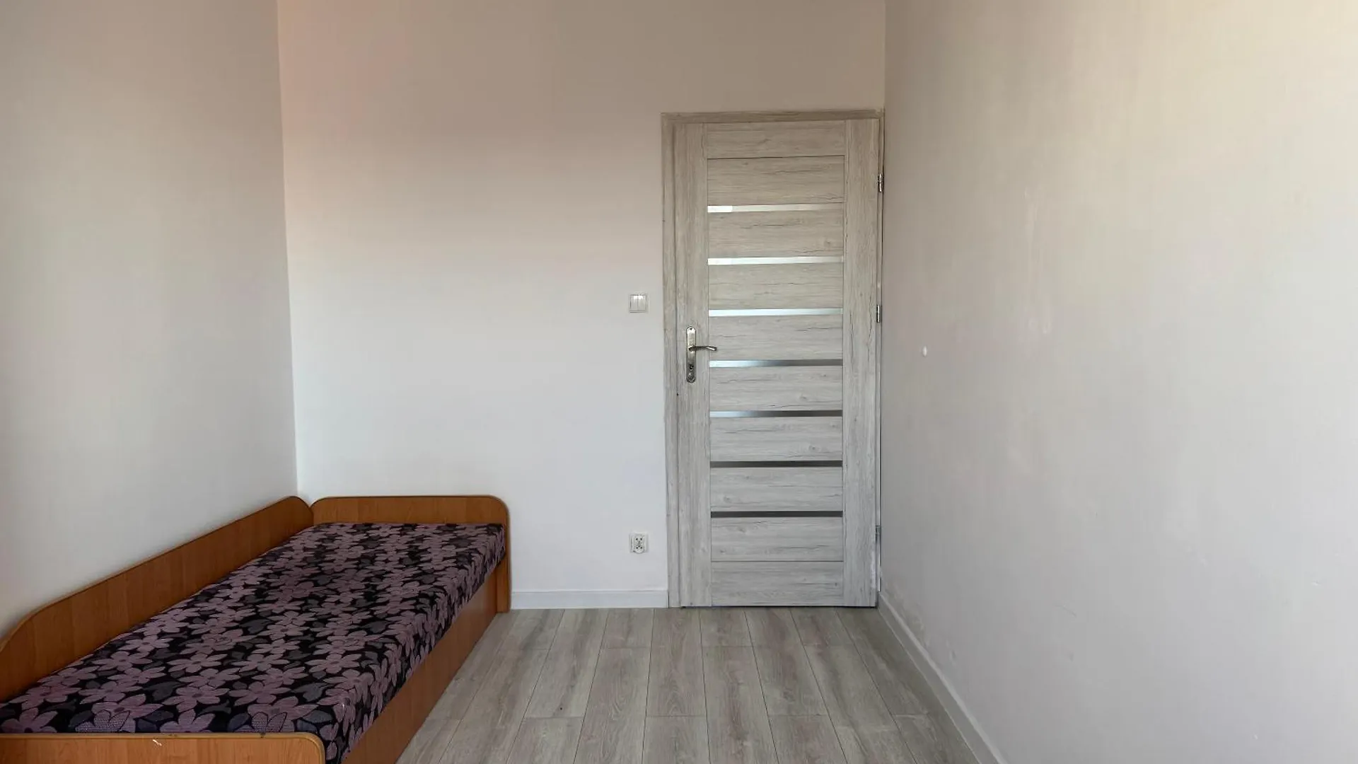 Apartmán 3 Rooms, 5 Beds, 7 People Vratislav