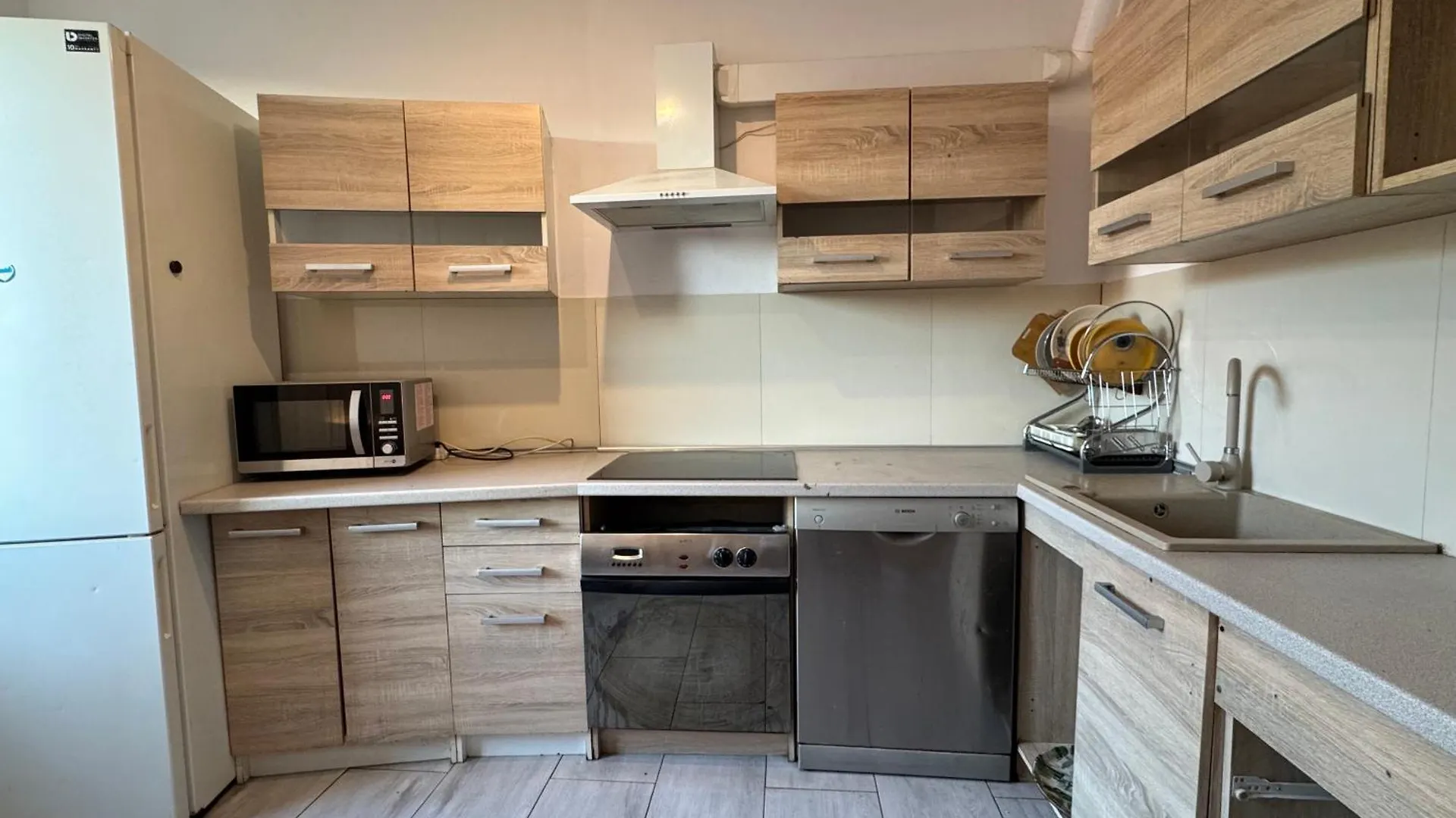 Apartmán 3 Rooms, 5 Beds, 7 People Vratislav Polsko